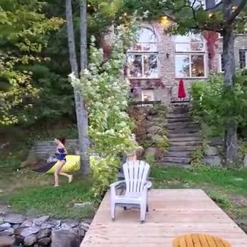 Muskoka Girls - Fall Swim How Are Conservative And Liberal Brains Different?