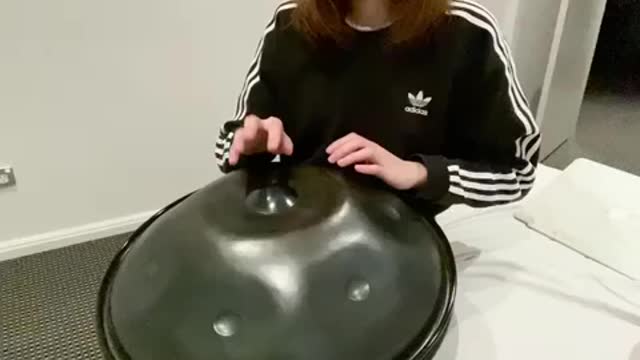 daily handpan practice 🛸