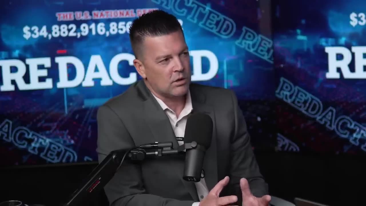 "Americans have no idea what's about to hit them, it's STUNNING" Fmr. Border Agent | Redacted News