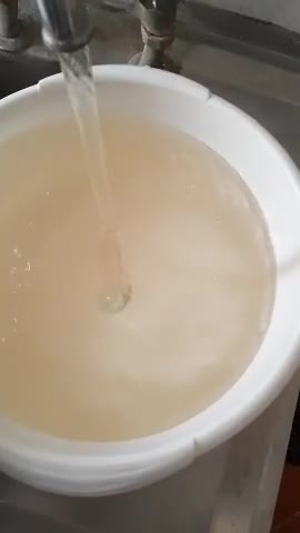 Filthy tap water in Iran's capital Tehran