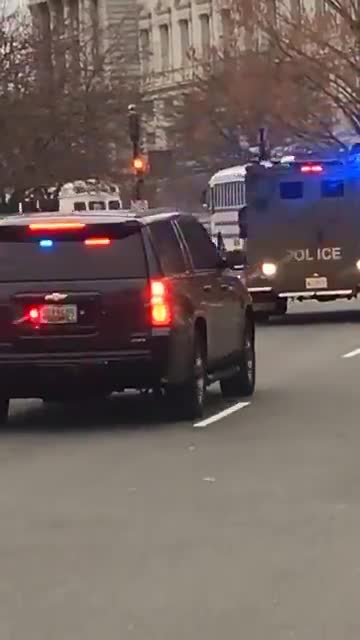 SWAT Convoy Outside Capitol | The Washington Pundit
