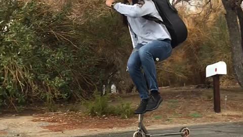 Riding on Handlebars from California to Texas