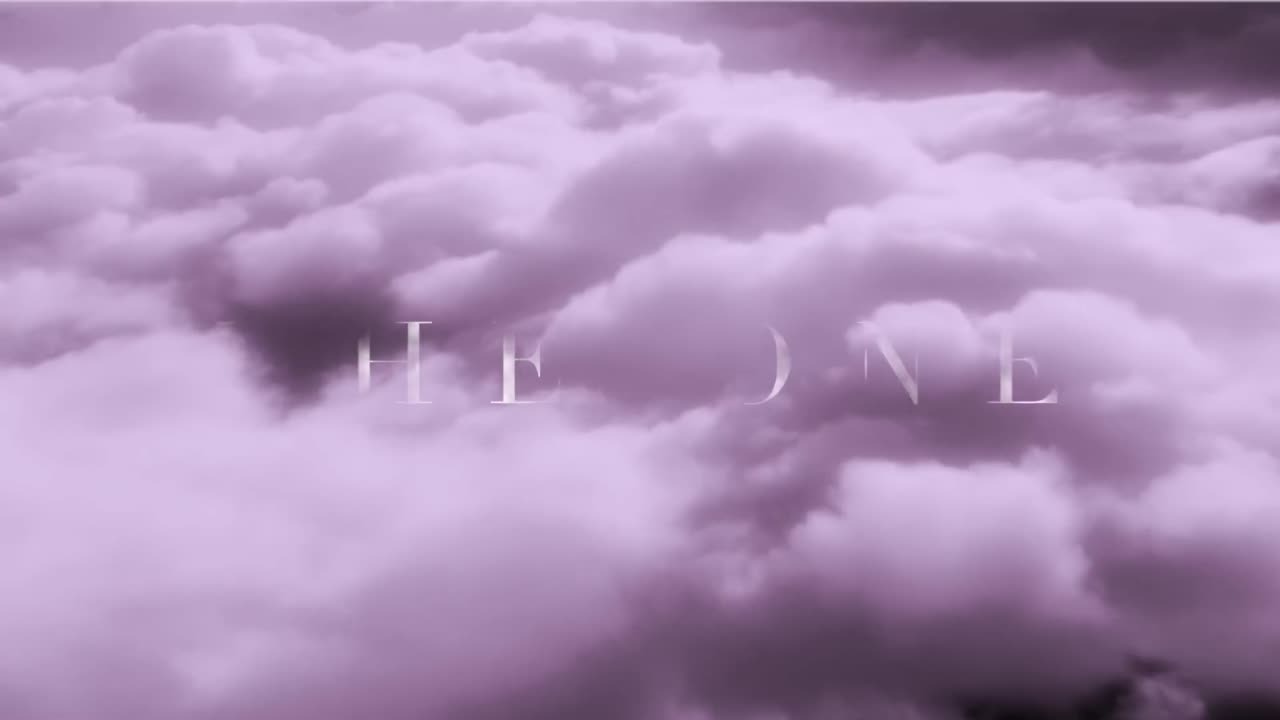 Ariana Grande - One Last Time (Lyric Video)