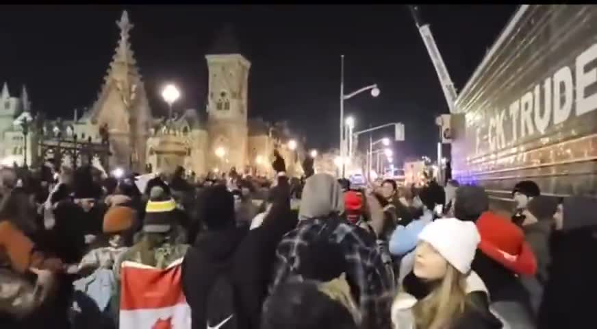 Canadian Trucker party rave