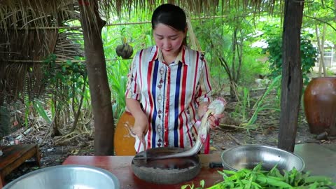 Ocean Catfish Egg Soup At Home _ Catfish Egg Cooking
