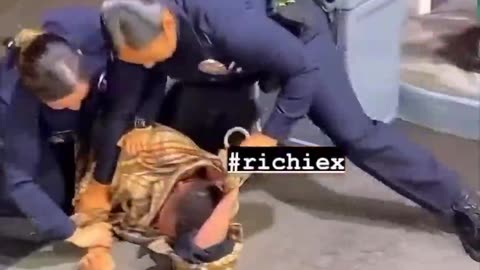 Body Cam Footage Gotta Be Worth A Brick These Female Officers