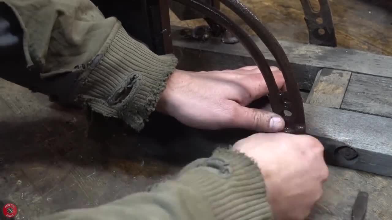 Blade chopping swallow returning double body high-speed movement
