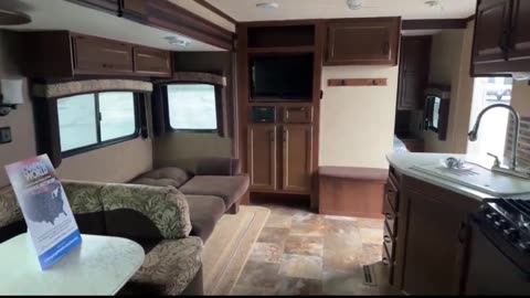 YOU WON'T SEE MANY THIS NICE!! | 2014 JAYCO JAY FLIGHT 28BHBE