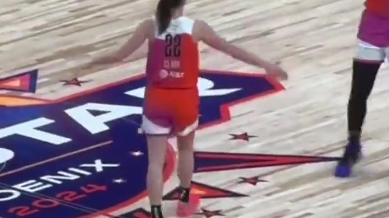 Caitlin Clark powers through Kelsey Plum's defense in All-Star game