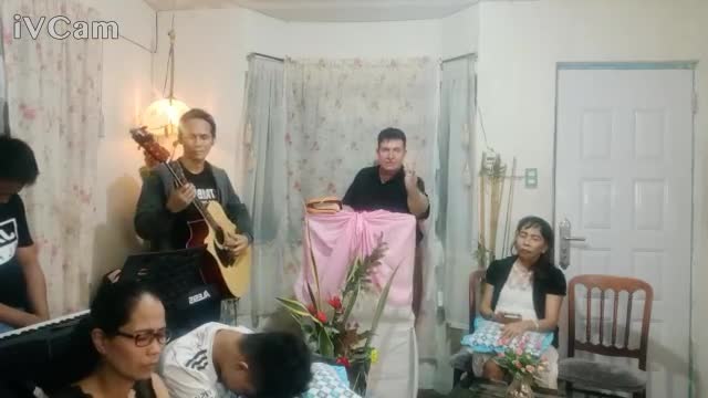 Sunday Praise Celebration with Missionaries Frank and Luz Williams