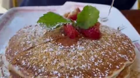 Strawberry cheesecake pancakes