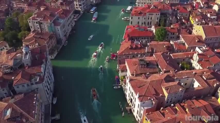 #Travel&Travel. Let's Travel to Europe and see the top 25 Beautiful spot.