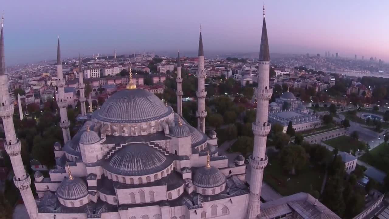 Drone crash into Blue Mosque, Istanbul, Turkey