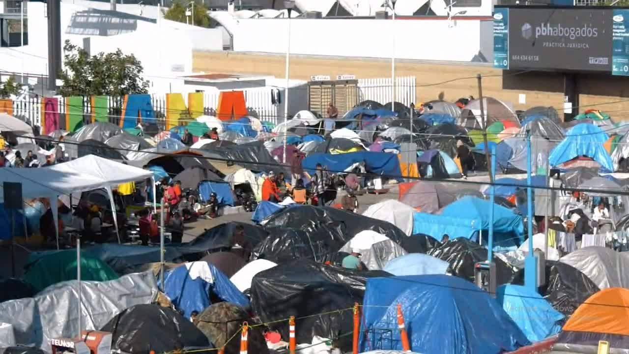 Doni, for mayor, Tijuana to build fence around migrant camp, BLM Harass people at a store