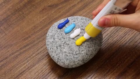 painting on stone