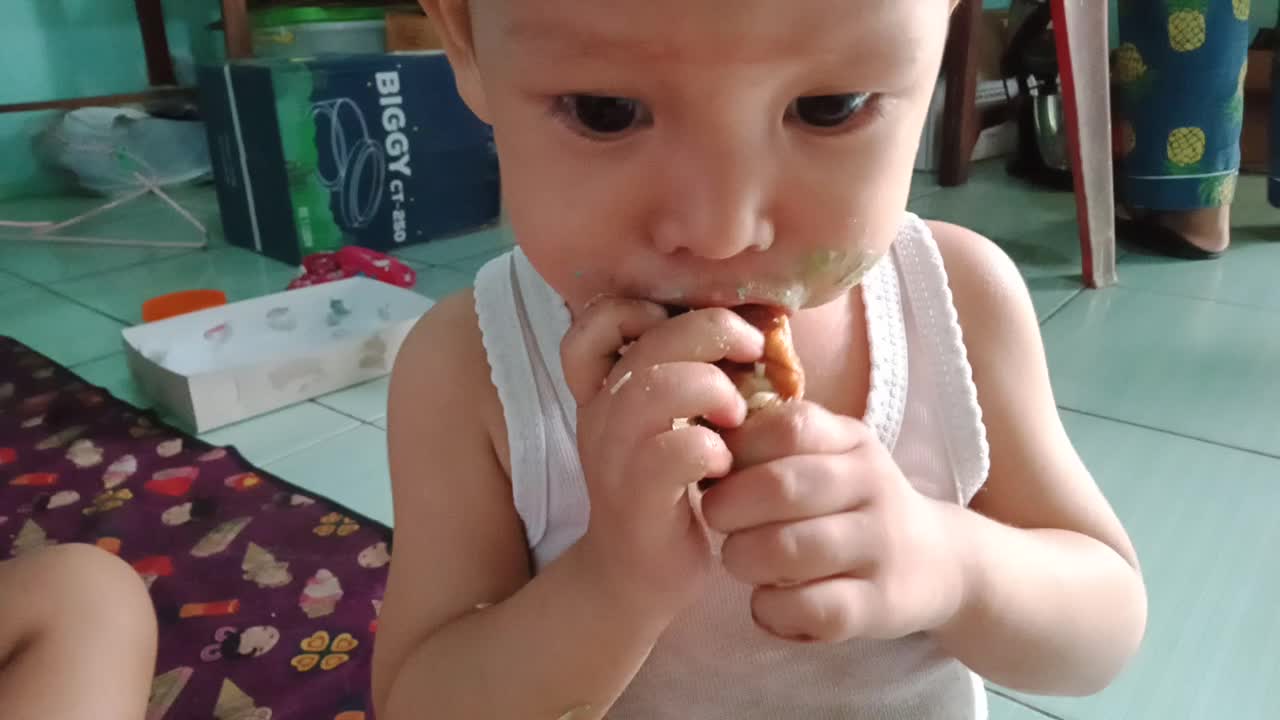 Funny Babies Mukbang Donut