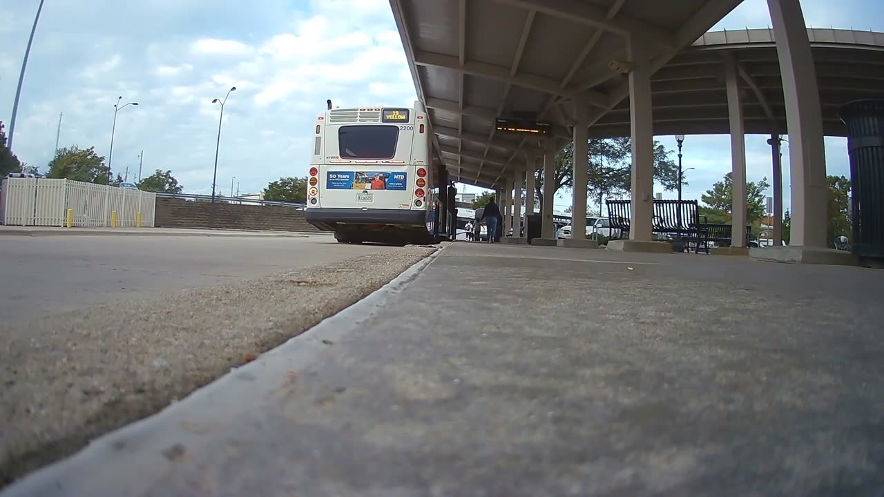 Midwest Bus Action, Cleveland, Illinois