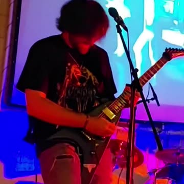 Eddie Edwards (Zenith) - LIVE @ TrimTab (Short 2)