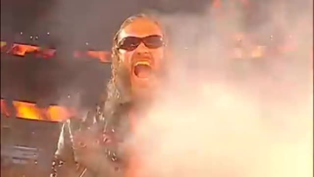 Edge brought the HEAT 🔥 with him for his throwback SummerSlam Brood entrance!