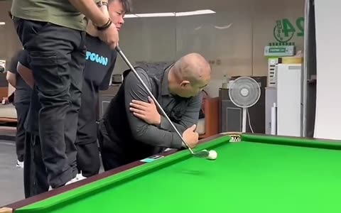 Funny videos billiards