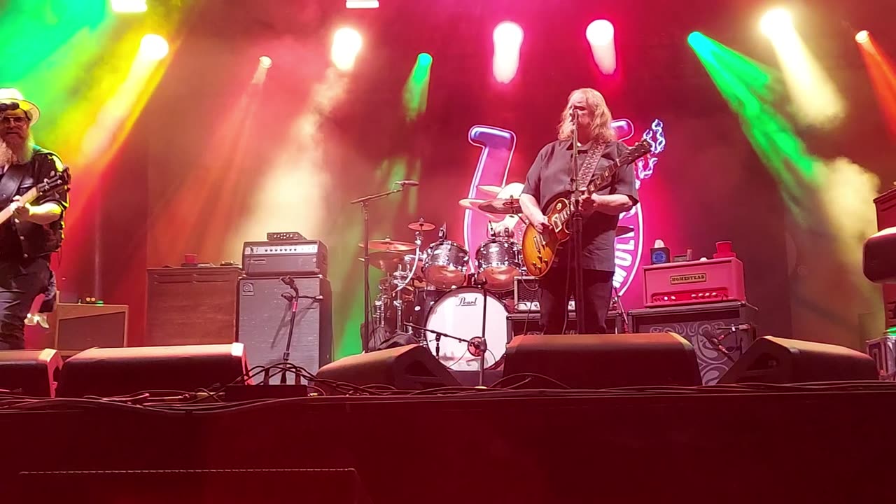 Gov't Mule - LIVE @ 420Fest (I'm A Ram)