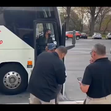 BREAKING 1st Texas Bus Drops Off Illegal Migrants Blocks From US Capitol In Washington, DC