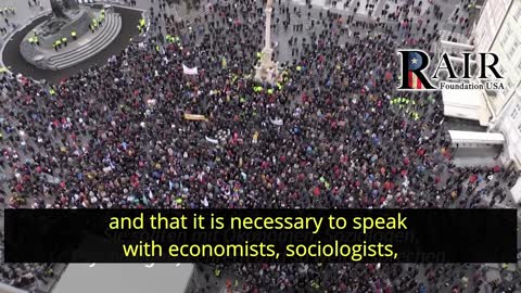 'We are Not Sheep' - Thousands of Czechs Demonstrate Against Lockdown Measures