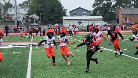 Linden Tigers 9u Football team