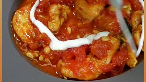 Turkish Delight: Spiced Marinated Chicken and Bazlama Shorts Recipe 🍗