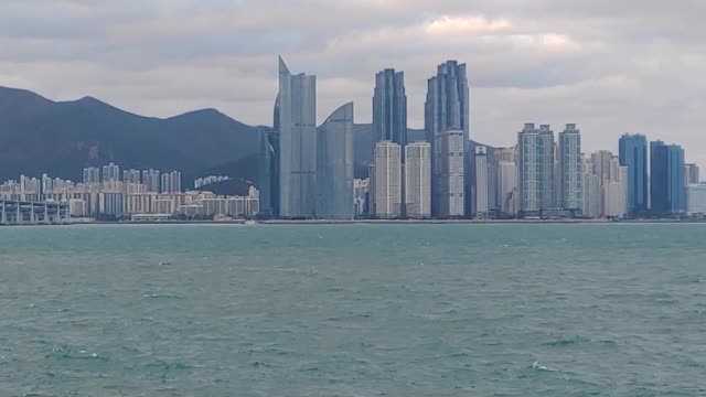 The windy horizon along the coast of Busan