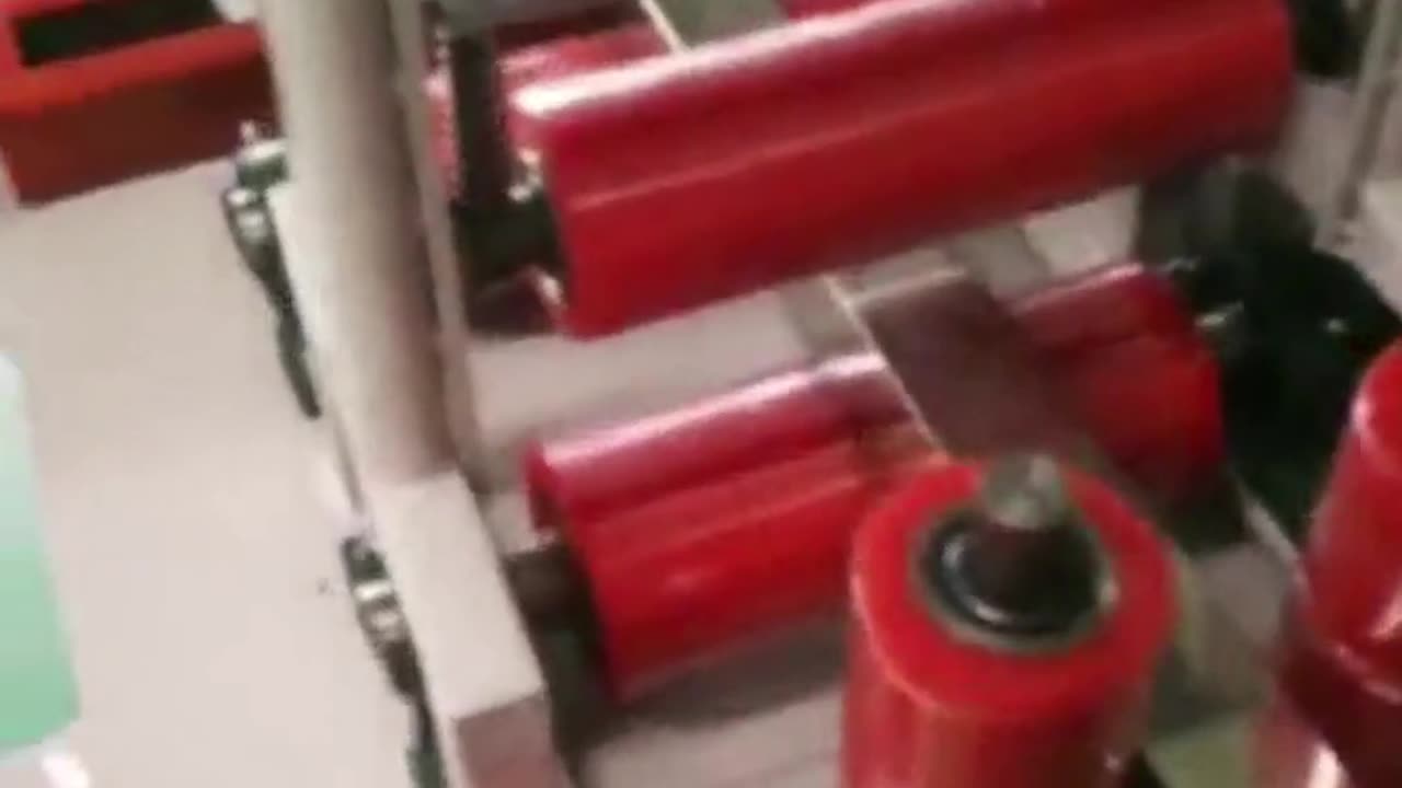 Protection Tape Sticking Machine #aluminummachine #aluminumwindow #windows