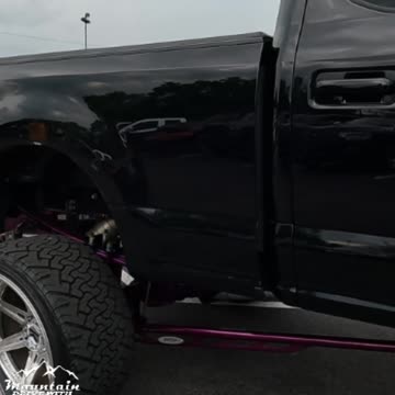 Lifted Ford F250 4X4 Pickup Truck