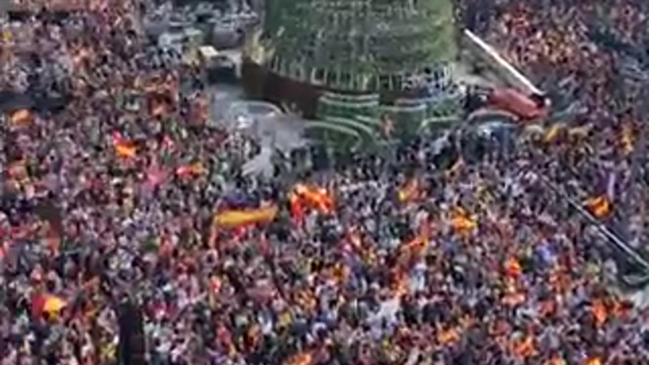 Hundreds of thousands of Spaniards on the streets because of the amnesty to the separatist leaders