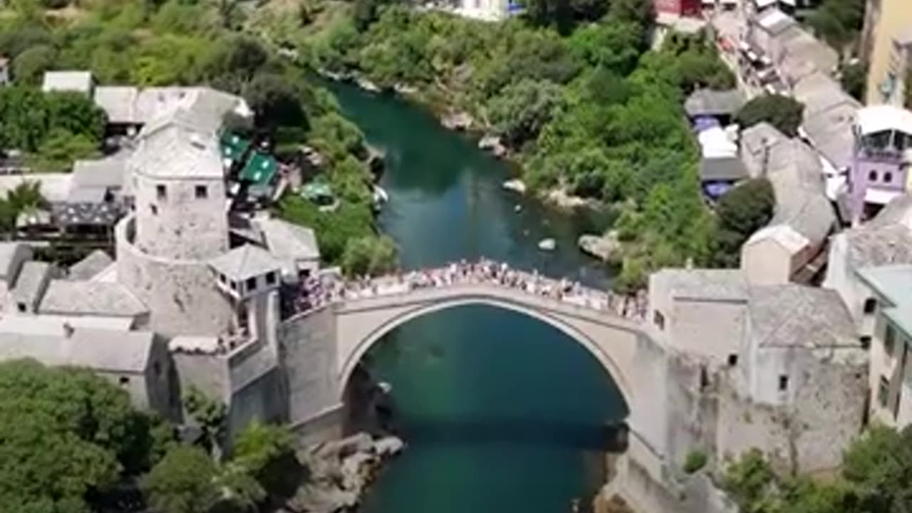 Bosnia marks 20th anniversary of Ottoman-era Mostar Bridge's rebuilding TRT World