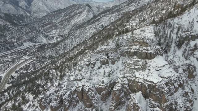 Drone captured thrilling footage of icy mountains