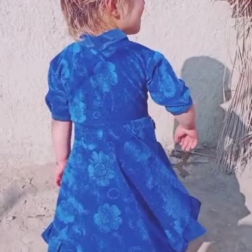 So cute baby girl dance at home.# Shorts Tiktok video