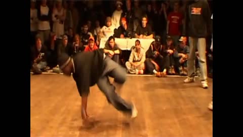 DEF DOGZ VS FUNK FELLAZ BBOY BATTLE