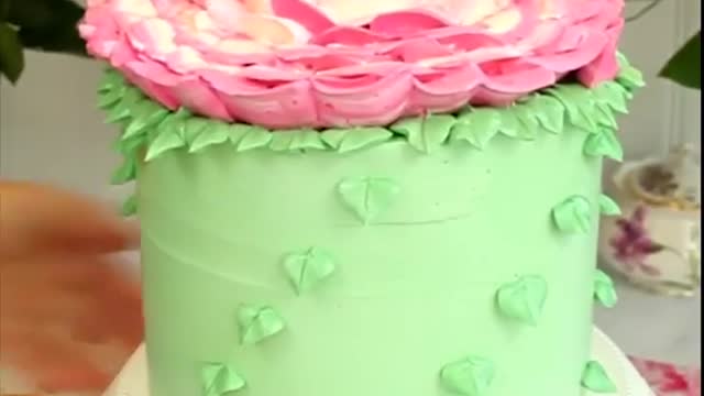 Easy cake decorating ideas!