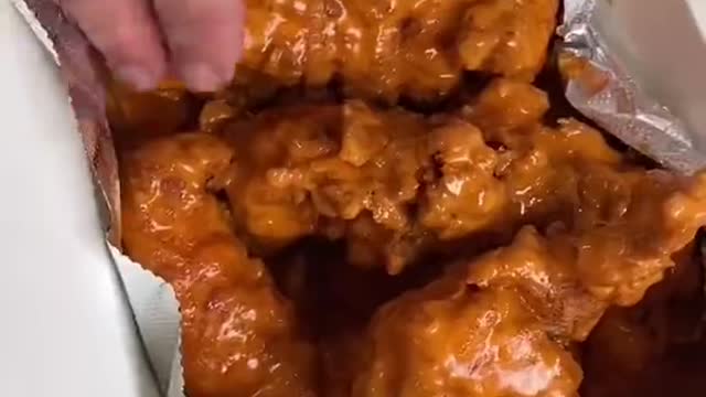 GIANT BUFFALO CHICKEN TENDERS