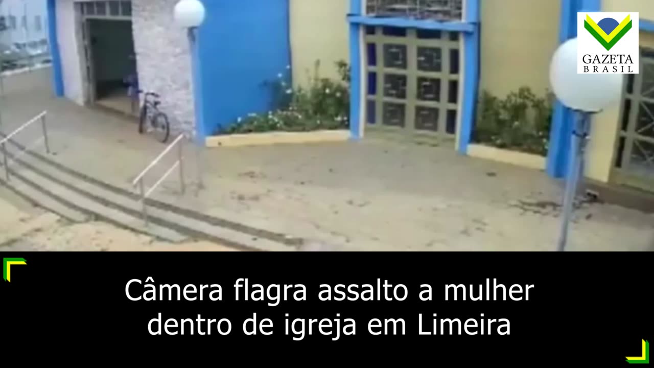 Vídeo: mulher é assaltada dentro de igreja em Limeira