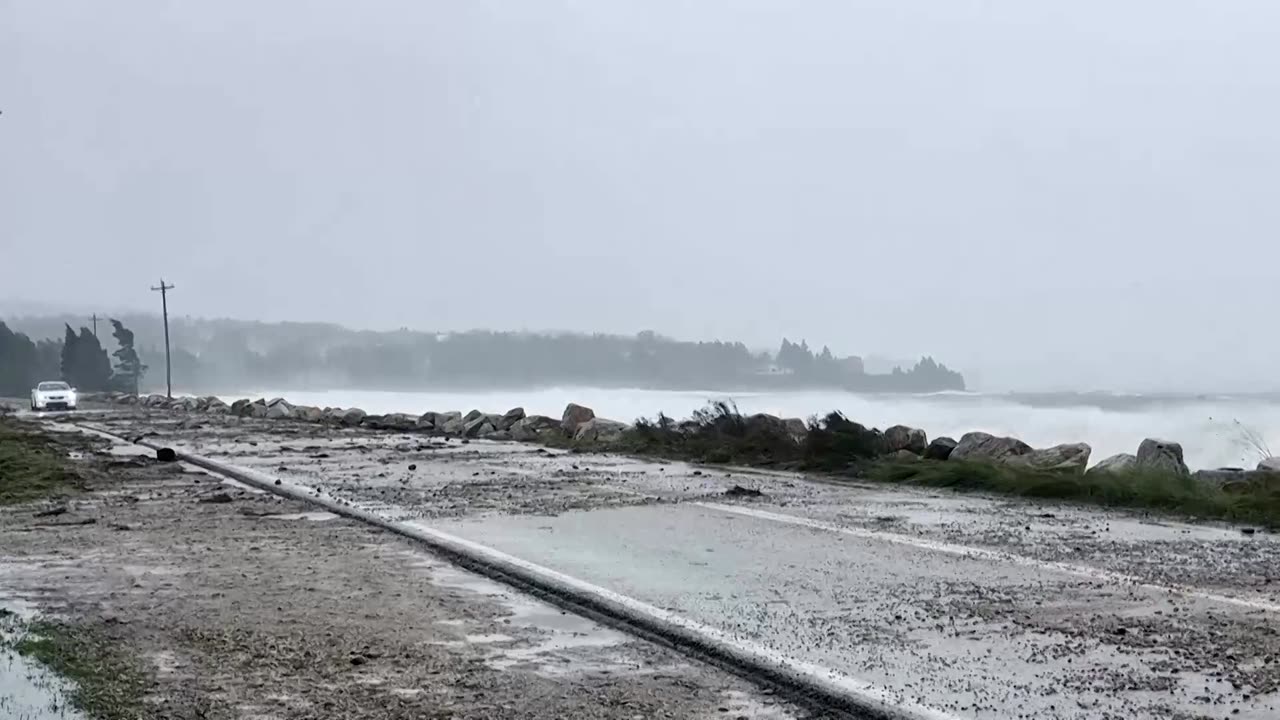 Storm Lee churns up sea foam, big waves in Canada