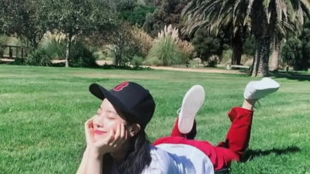 TWICE Dahyun Enjoys Life!TWICE Dahyun Enjoys Life!