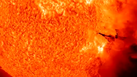 Having a solar blast-Zoom(Nasa)