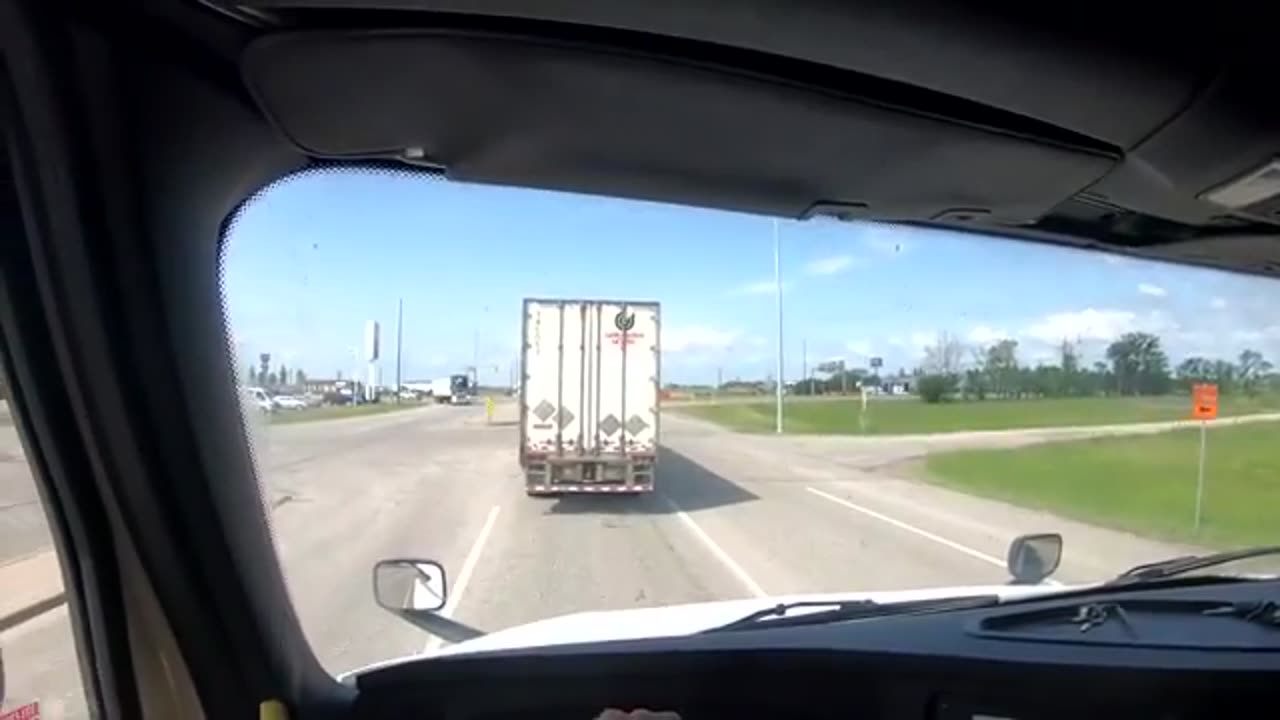 Road Closed Due To Flood 🇨🇦 | Police Diverted Traffic | 2 Trailers | Canada Truck Driver