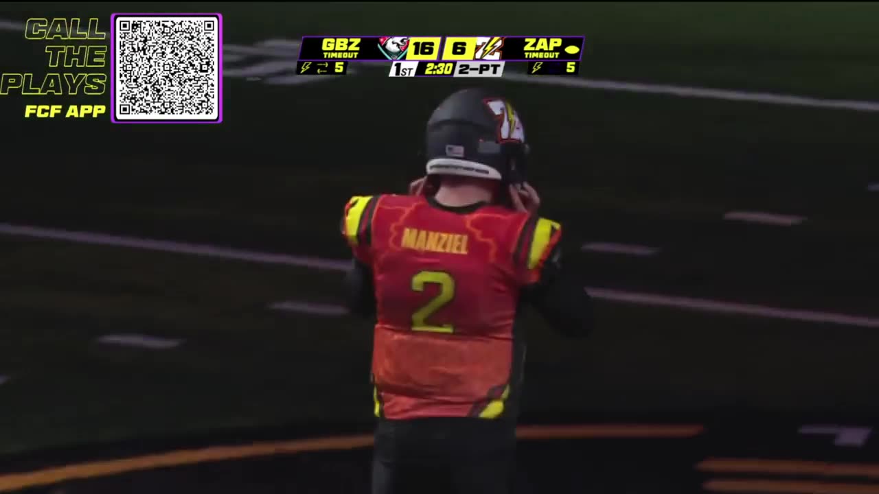 Johnny Manziel throws deep to Terrell Owens & runs in 1st TD