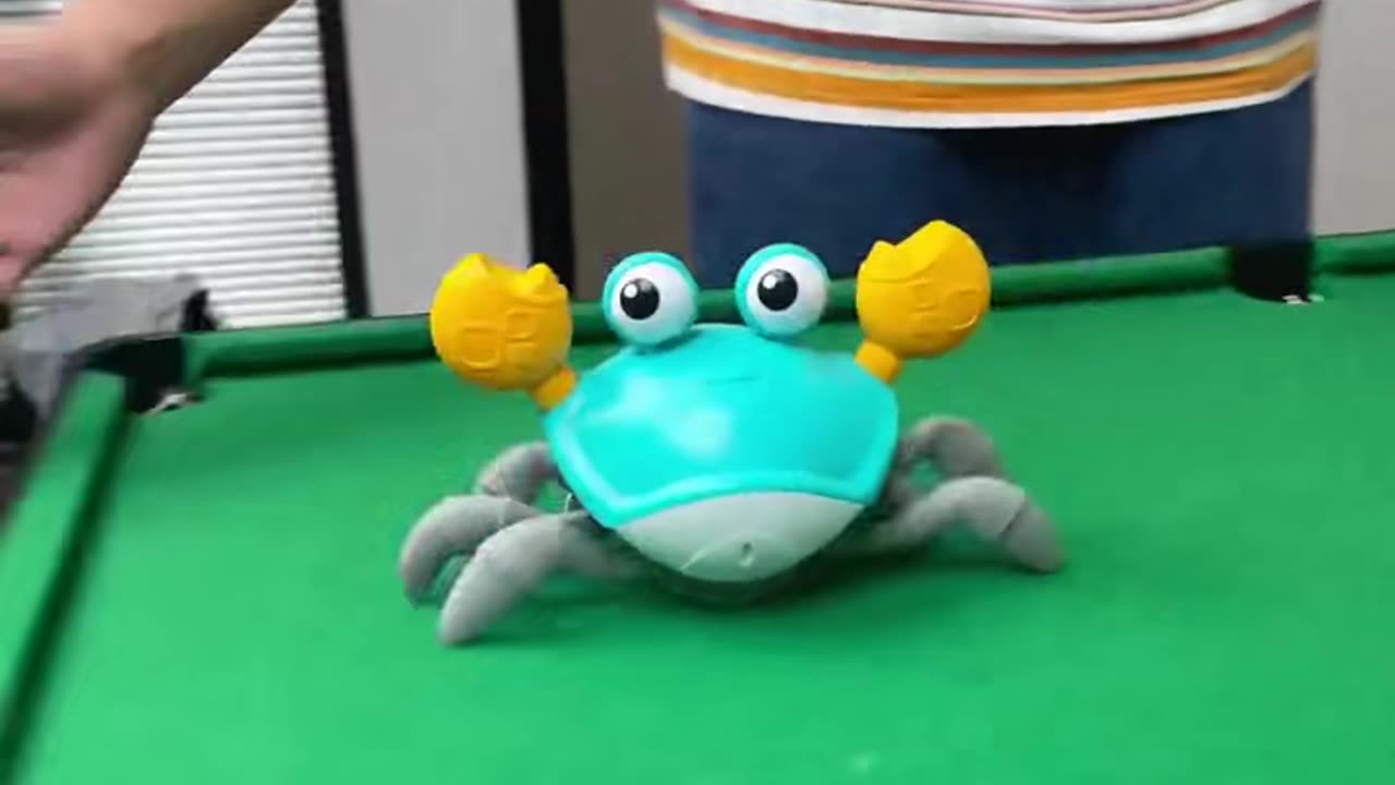 Kids Induction Escape Crab Octopus Crawling Toy Baby Electronic Pets Musical Toys