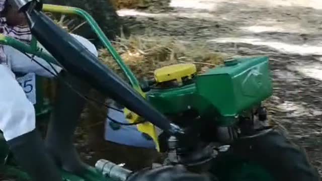 Agricultural trolley refitting and driving