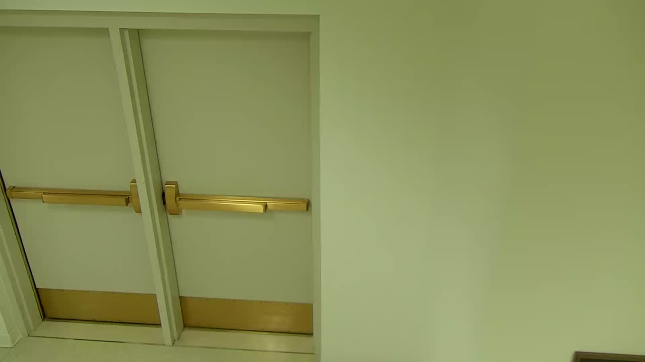7083CVCLLSVC213_2021-01-06_23h00min01s643ms.mp4