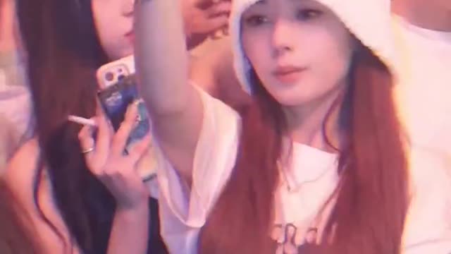 What's The Name Of This Club? i'll Be There Everyday