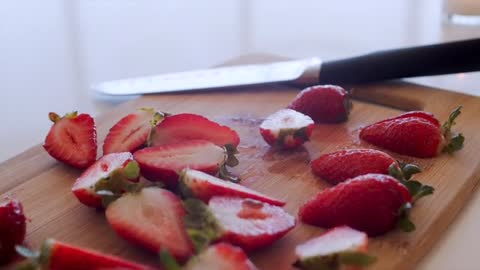 Vanilla Strawberry Pudding | No Bake Dessert Recipe | Yummy